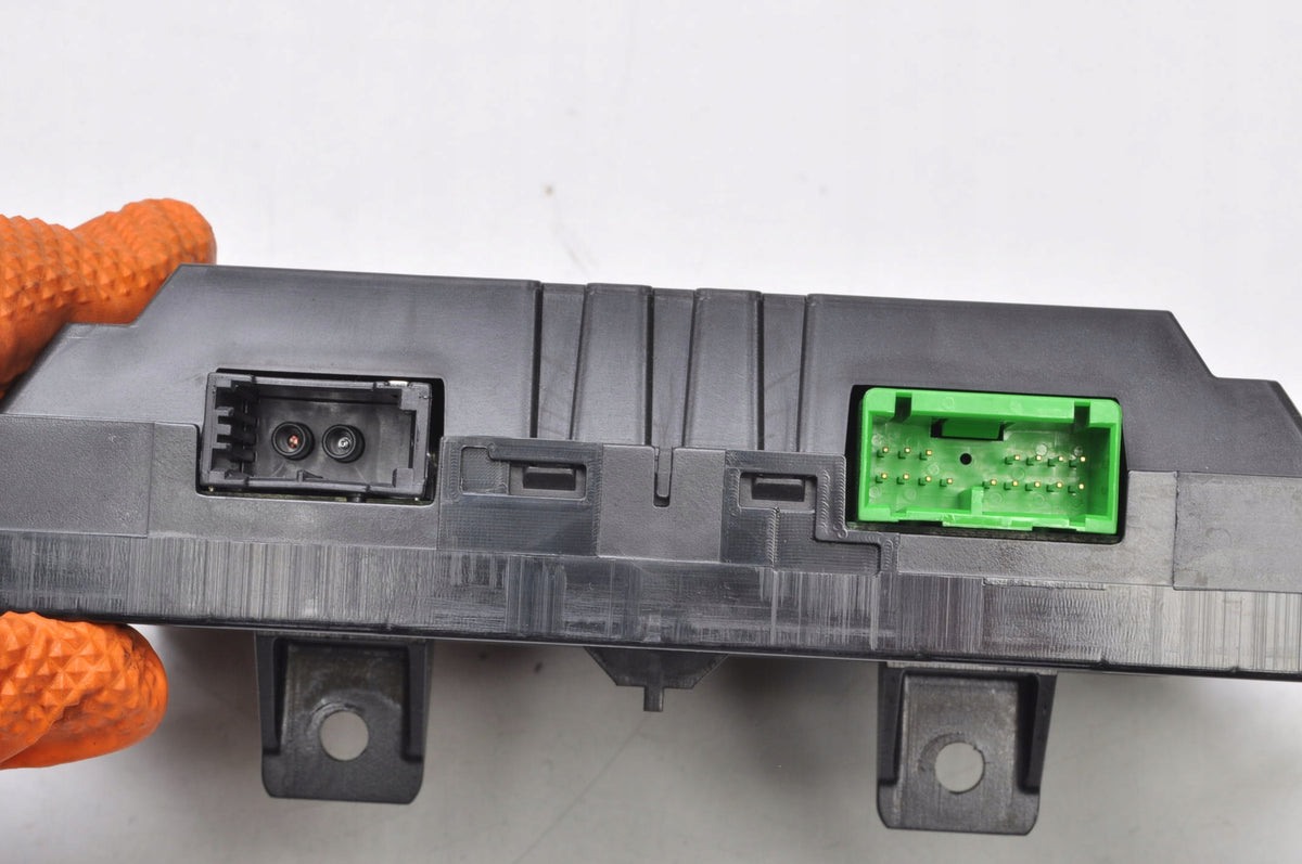 VOLVO XC60 AND DISPLAY 30772584