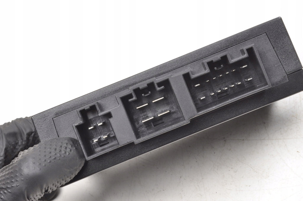 VOLVO XC60 AND FLAP CONTROLLER MODULE 31297488