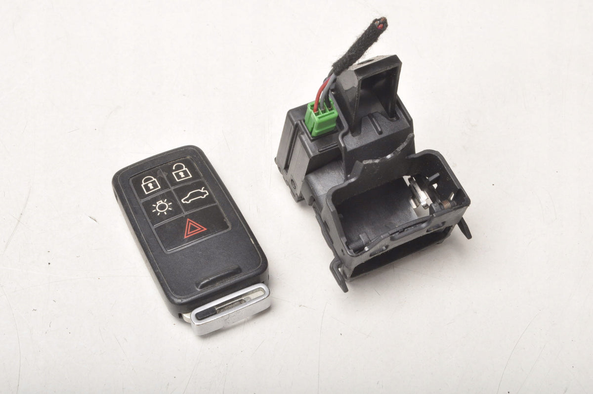 VOLVO XC60 AND KEY IGNITION 31252952 AH4N-15607-AE