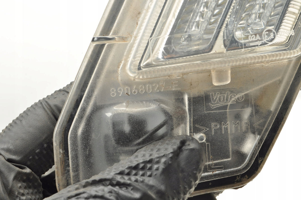 VOLVO XC60 AND LED LAMP LEFT 89068027 89076804