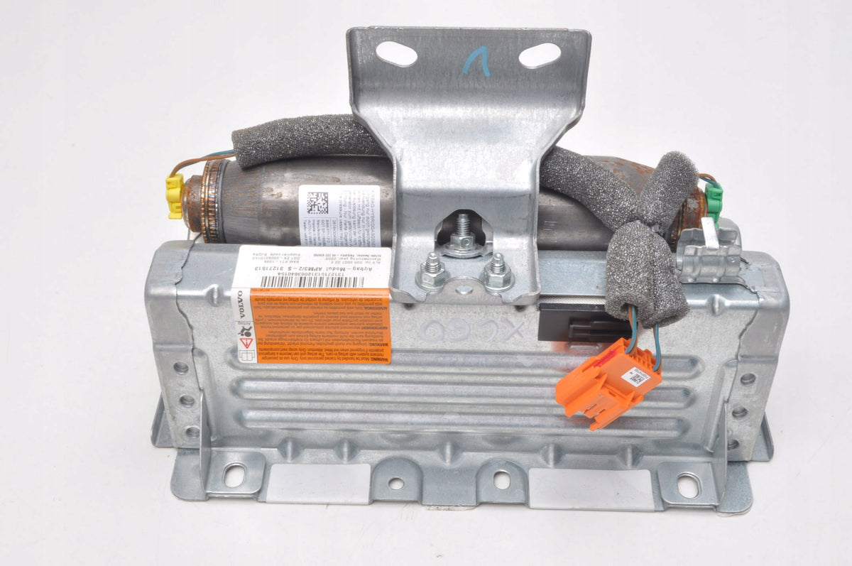 VOLVO XC60 AND PASSENGER AIRBAG 31271513