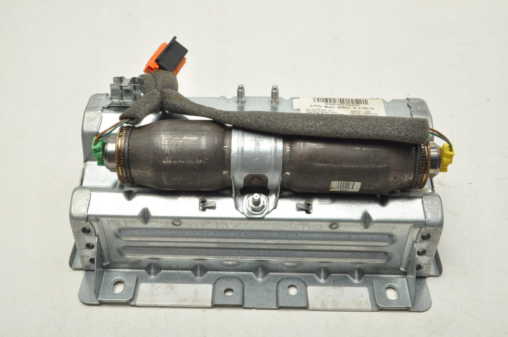 VOLVO XC60 AND PASSENGER AIRBAG 31332118