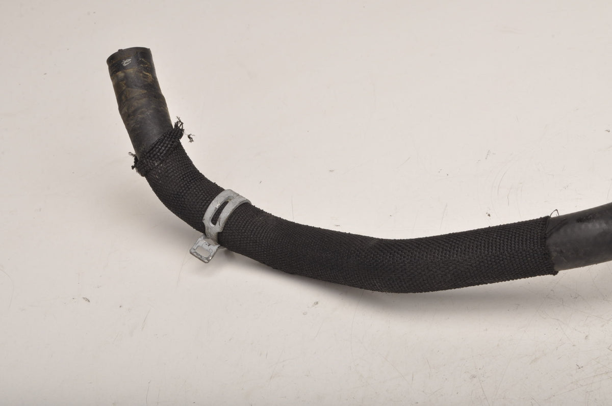VOLVO XC60 AND PIPE WATER LINE 31474864