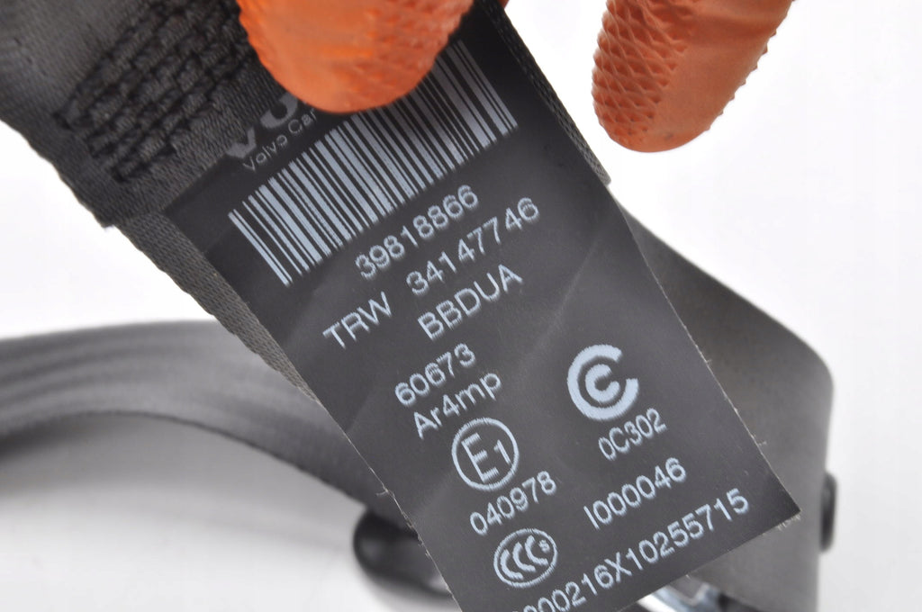 VOLVO XC60 AND SEAT BELT MIDDLE REAR 2 ROW 39818866