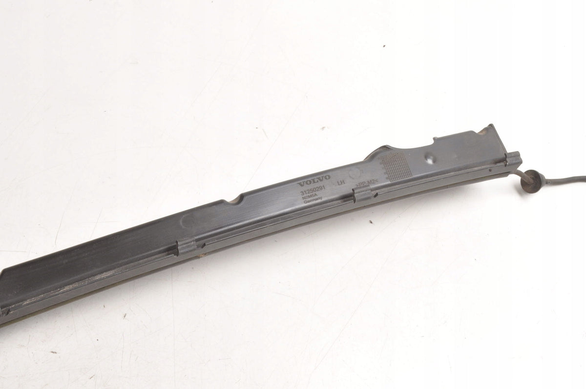 VOLVO XC60 AND STRIP TAILGATE CLOSURE SENSOR 31250291