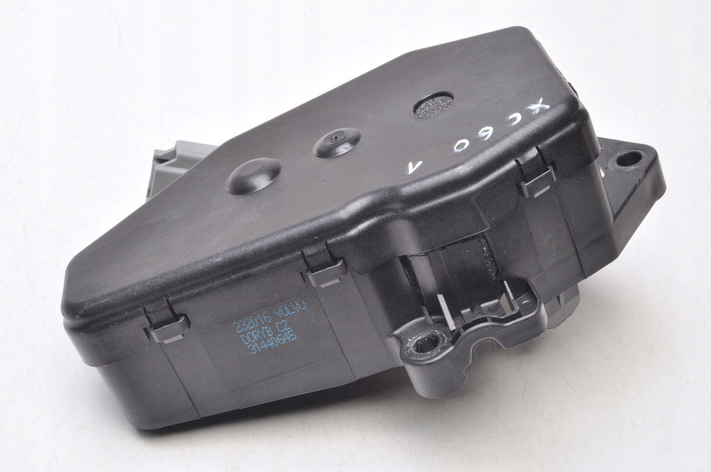VOLVO XC60 AND TAILGATE PULL 31440645