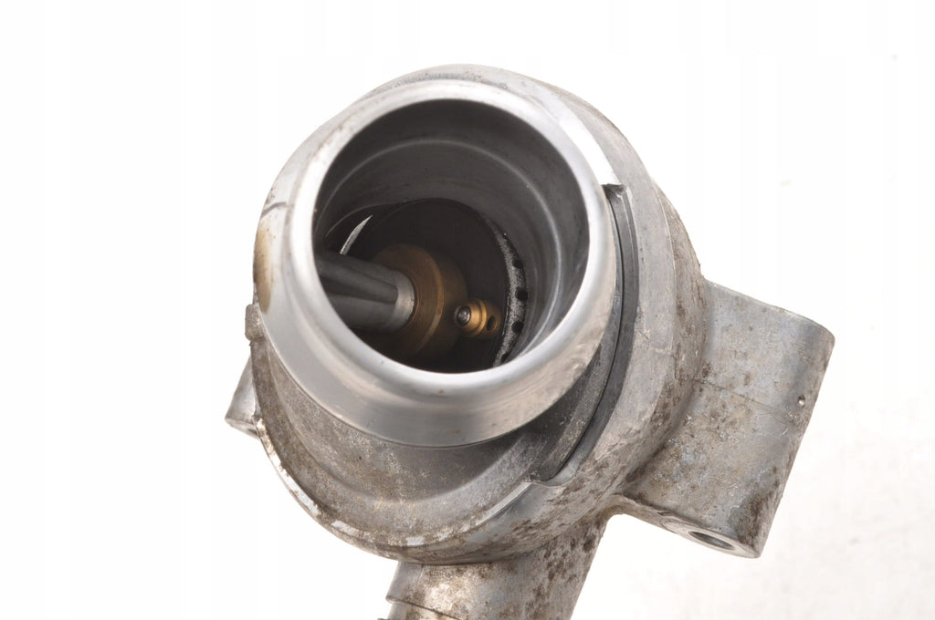 VOLVO XC60 AND THERMOSTAT HOUSING 30757799
