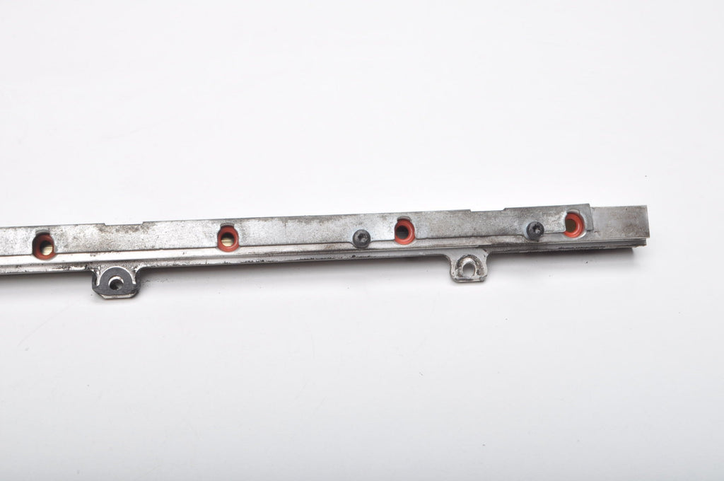 VOLVO XC60 AND V70 III S80 II 3.0 T6 INJECTION RAIL INJECTION MOLDING 7G9N-9H487-AC