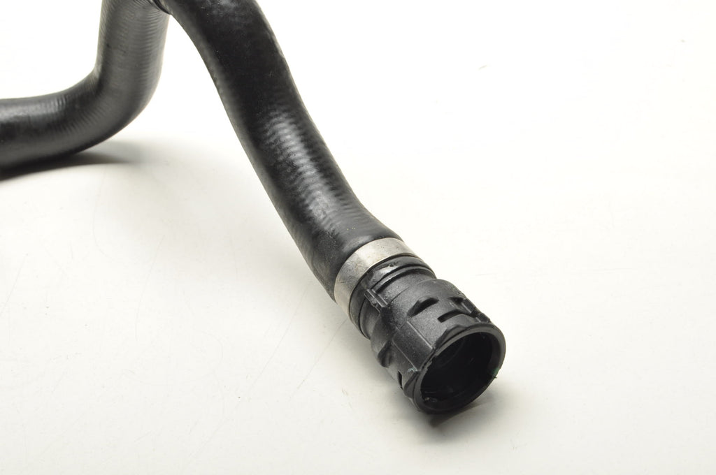 VOLVO XC60 II 2.0 16V B5 Mild-Hybrid PIPE WATER CABLE 2026