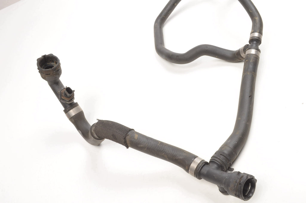VOLVO XC60 II 2.0 16V B5 PIPE WATER LINE 31679020