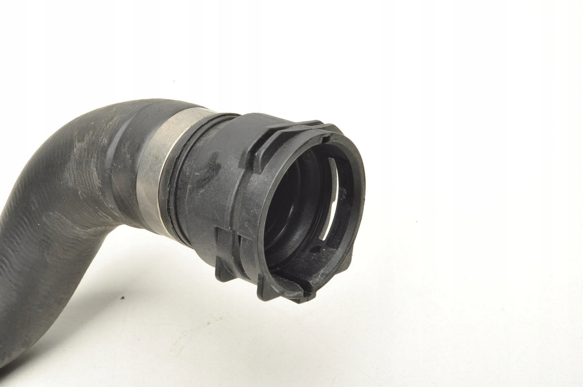 VOLVO XC60 II 2.0 16V B5 PIPE WATER LINE 32138626