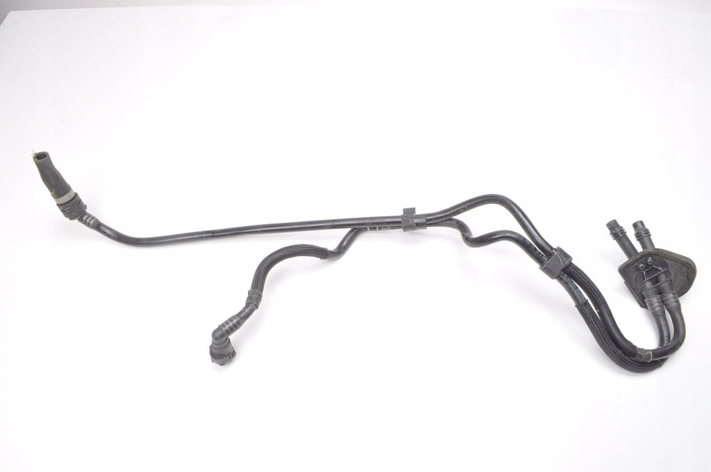 VOLVO XC60 II 2.0 16V T6 334KM PIPE WATER LINE 31686543