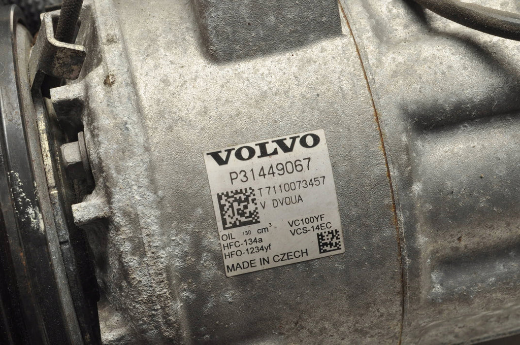 VOLVO XC60 II 2.0 D4 COMPRESSOR AIR CONDITIONING COMPRESSOR 31449067