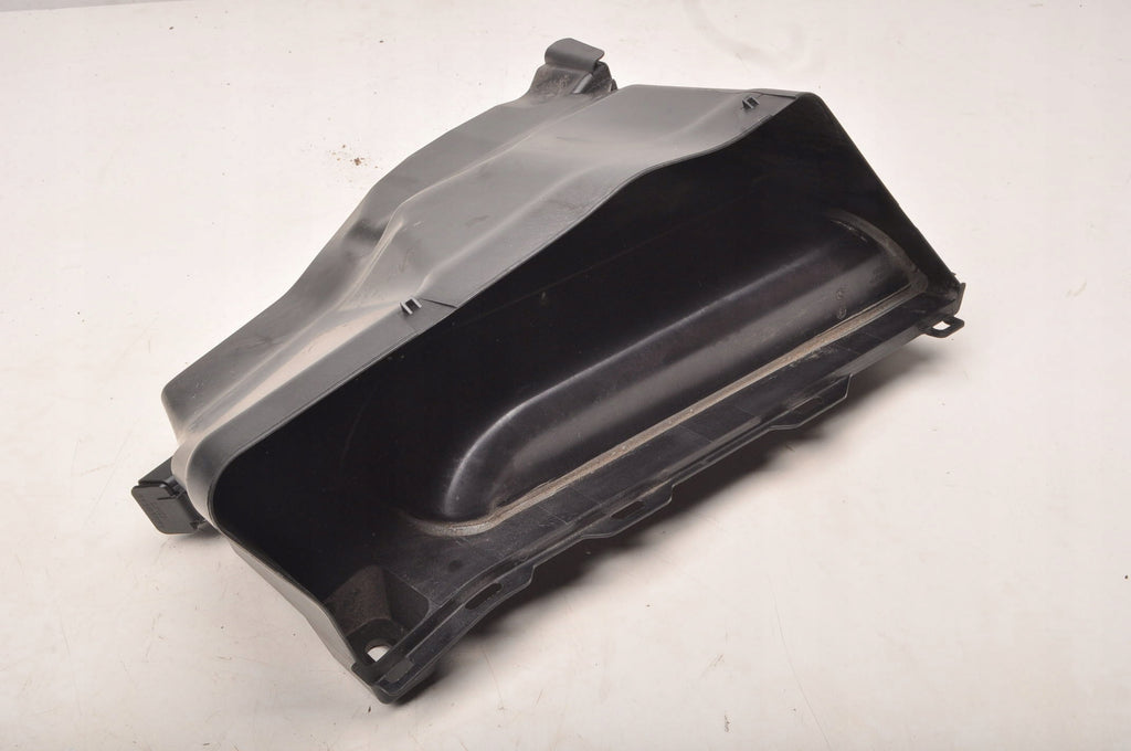 VOLVO XC60 II 2.0 D5 AIR STEERING WHEEL CATCHER 31425479
