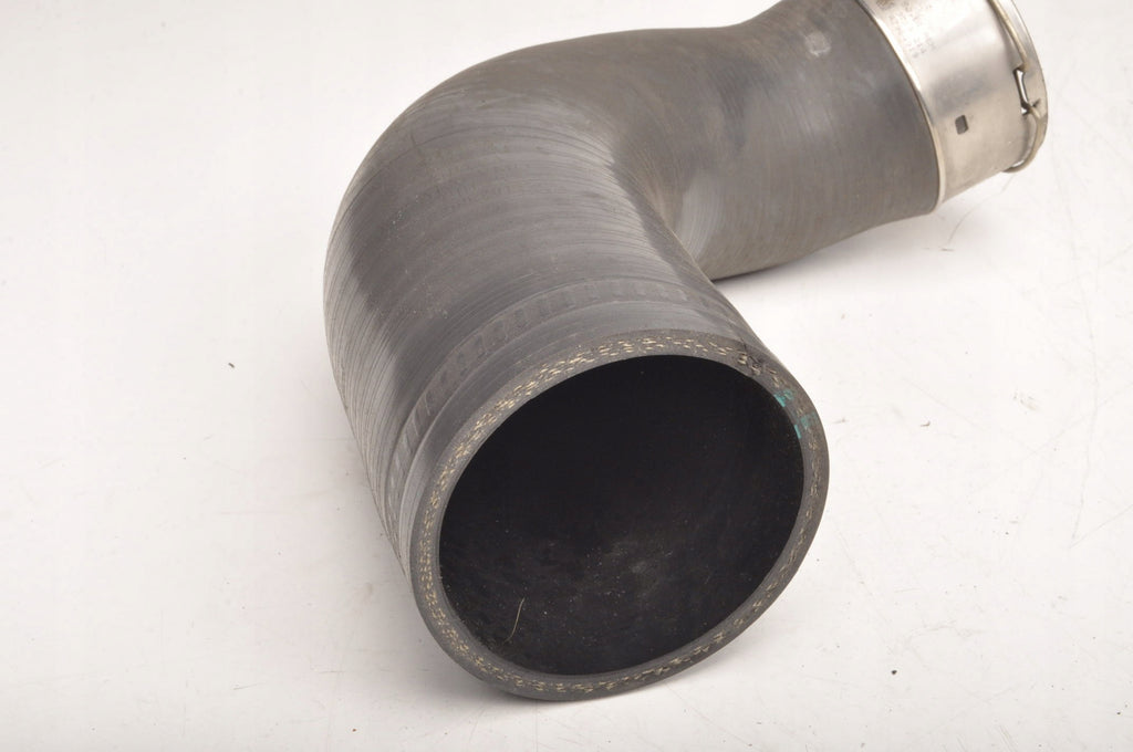 VOLVO XC60 II 2.0 INTERCOOLER HOSE