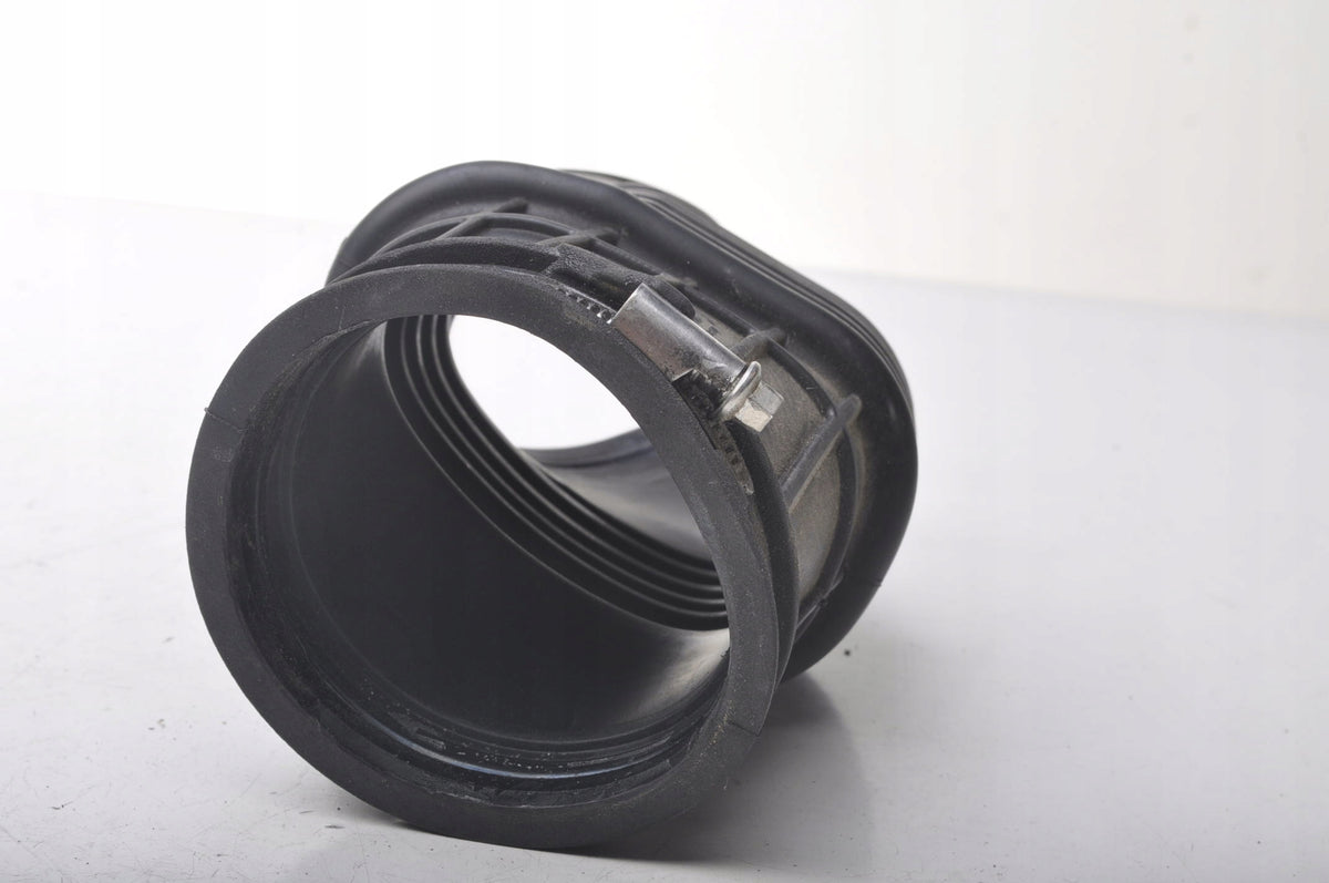 VOLVO XC60 II 2.0 T6 AIR INTAKE PIPE 31370326