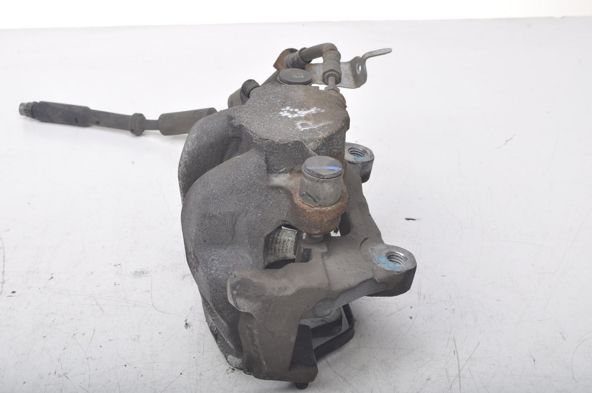 VOLVO XC60 II 2.0 T6 CLAMP RIGHT FRONT 31665741