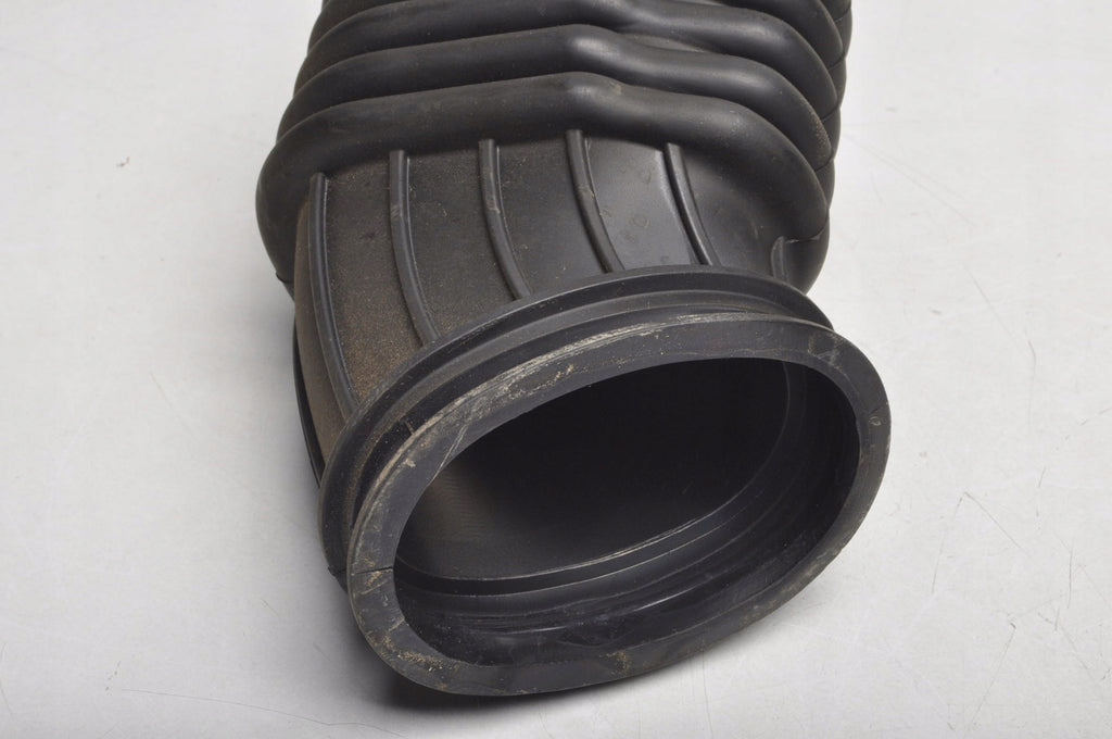 VOLVO XC60 II AIR INTAKE PIPE 31370326