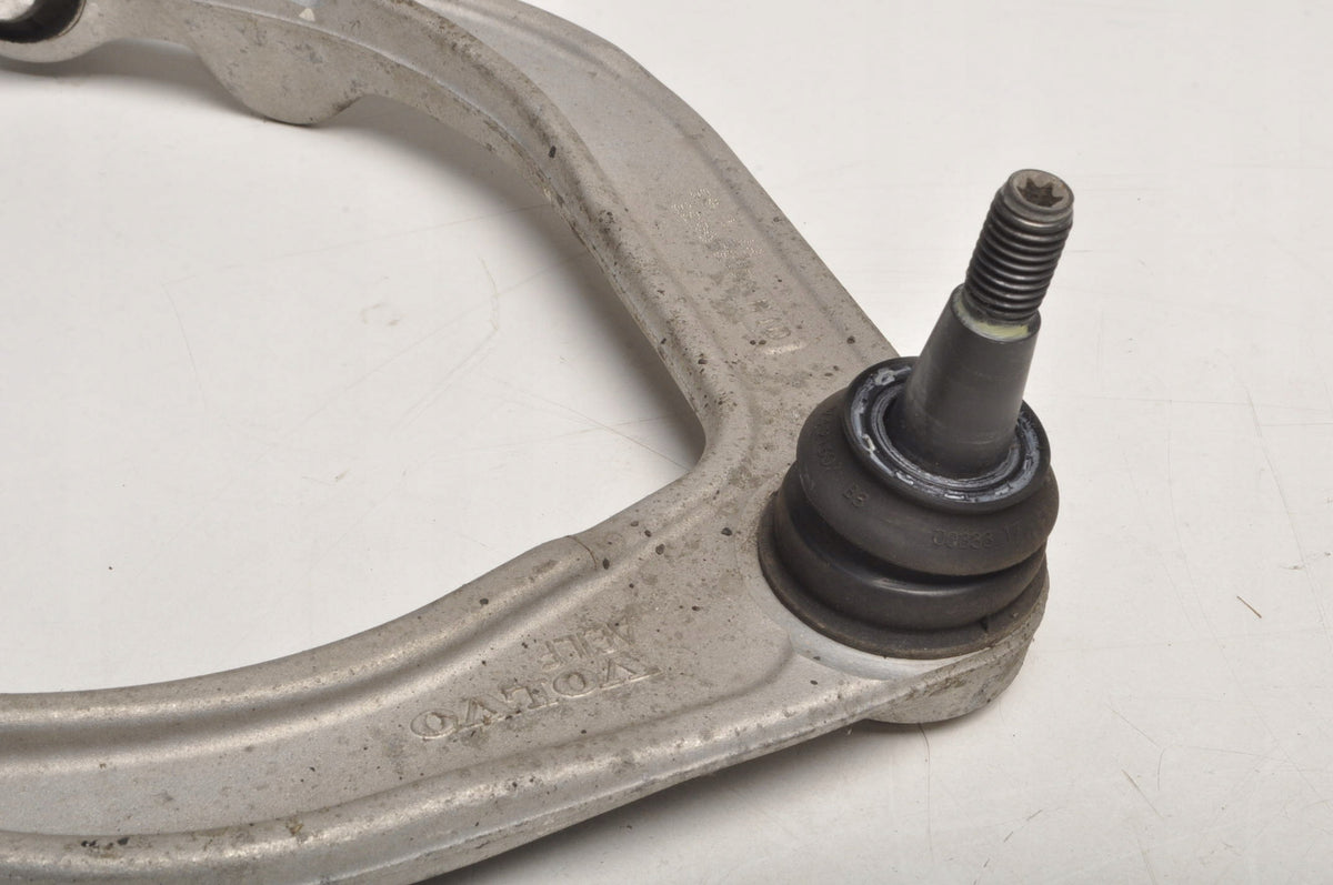 VOLVO XC60 II CONTROL ARM LEFT FRONT 31360630
