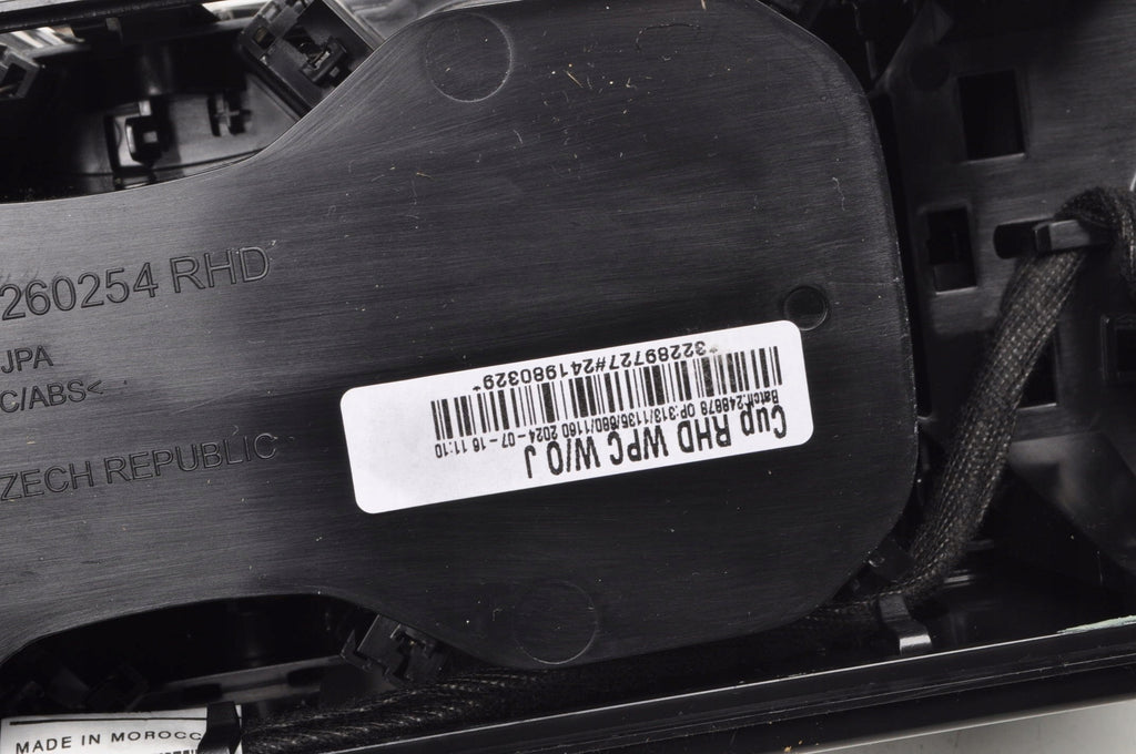 VOLVO XC60 II CUP HOLDER 32289727 32260254
