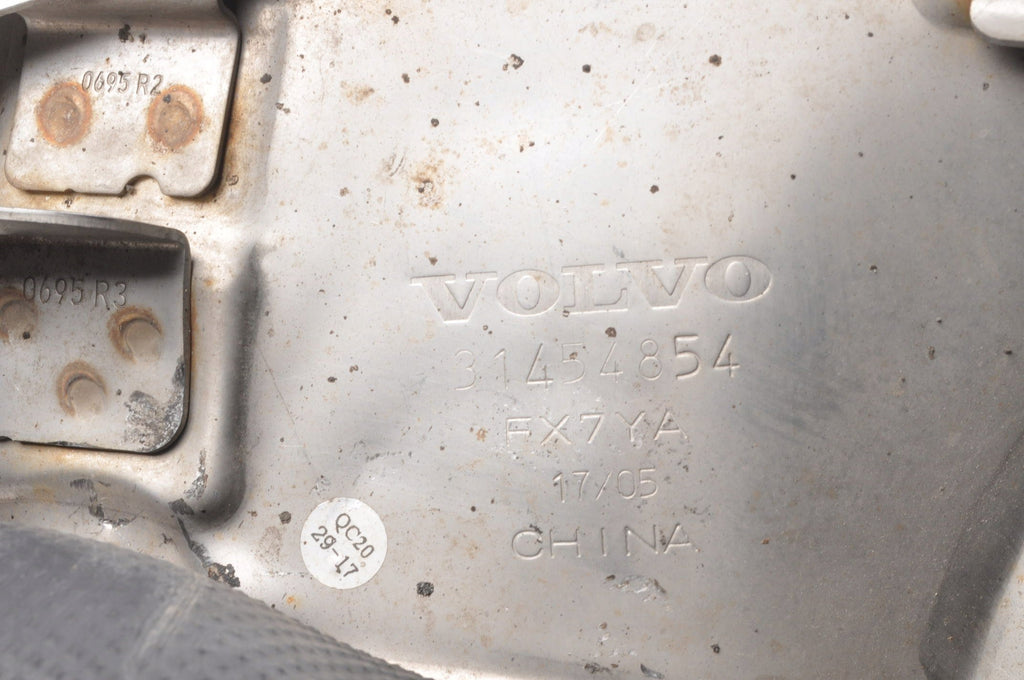 VOLVO XC60 II EXHAUST TIP 31454854