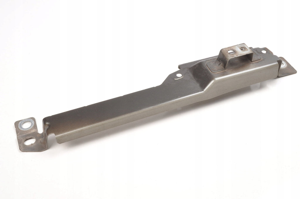 VOLVO XC60 II FENDER MOUNT 31424580 LEFT 724-16