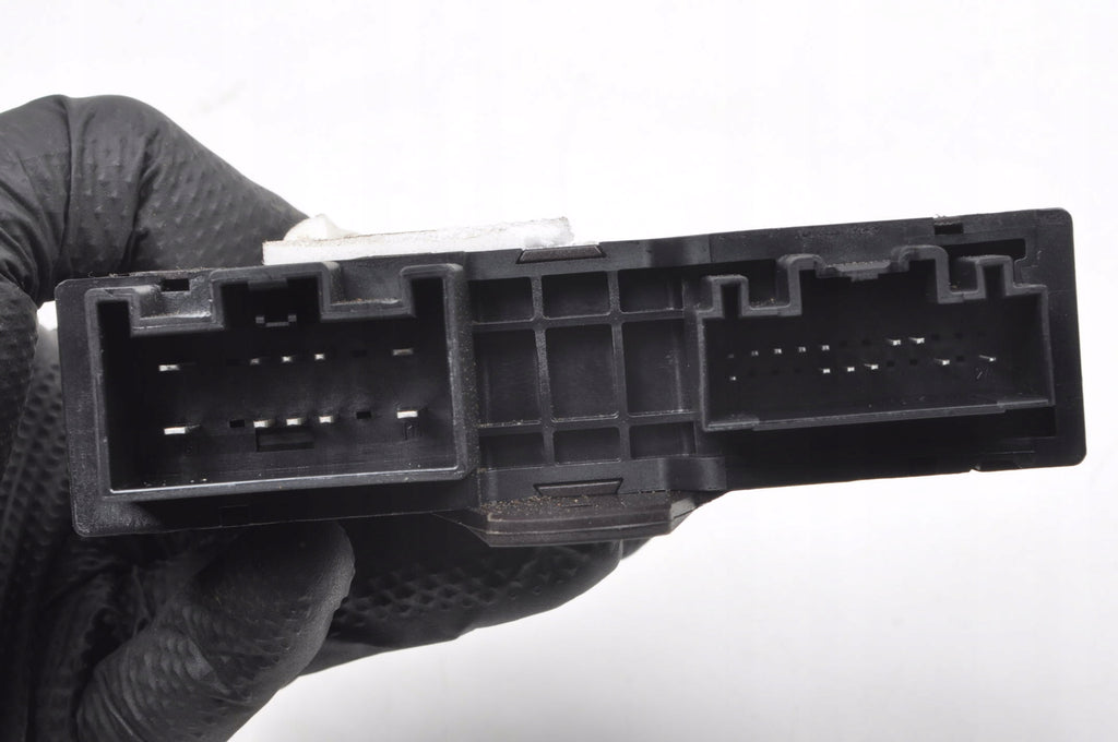 VOLVO XC60 II FLAP CONTROLLER MODULE 31419465