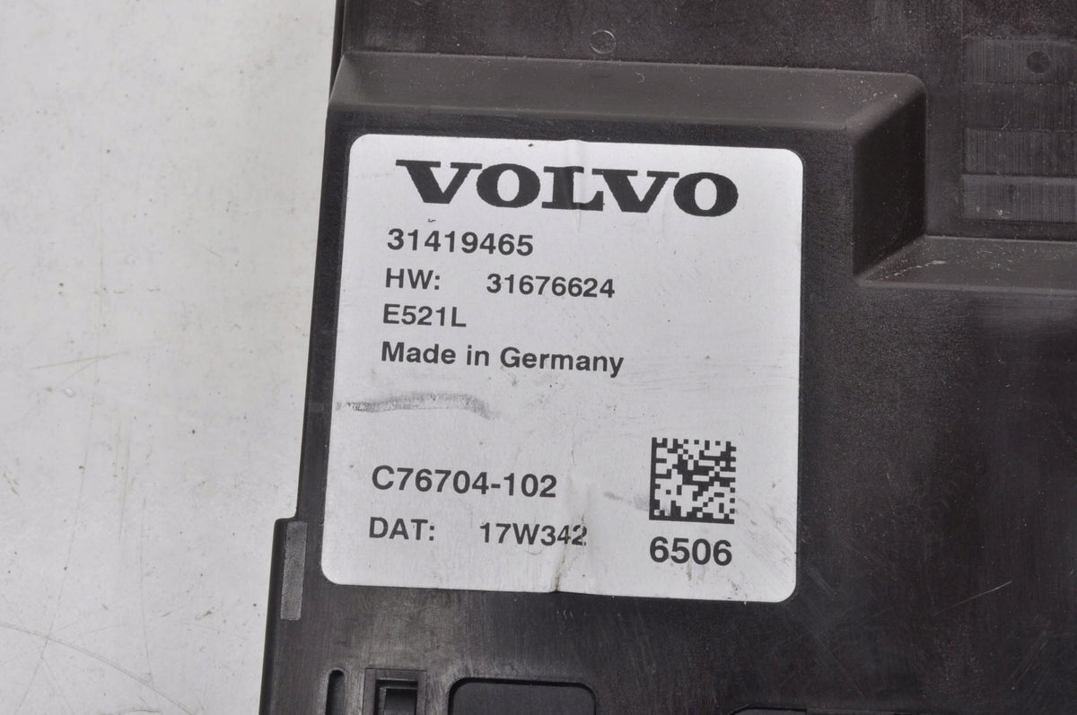 VOLVO XC60 II FLAP CONTROLLER MODULE 31419465