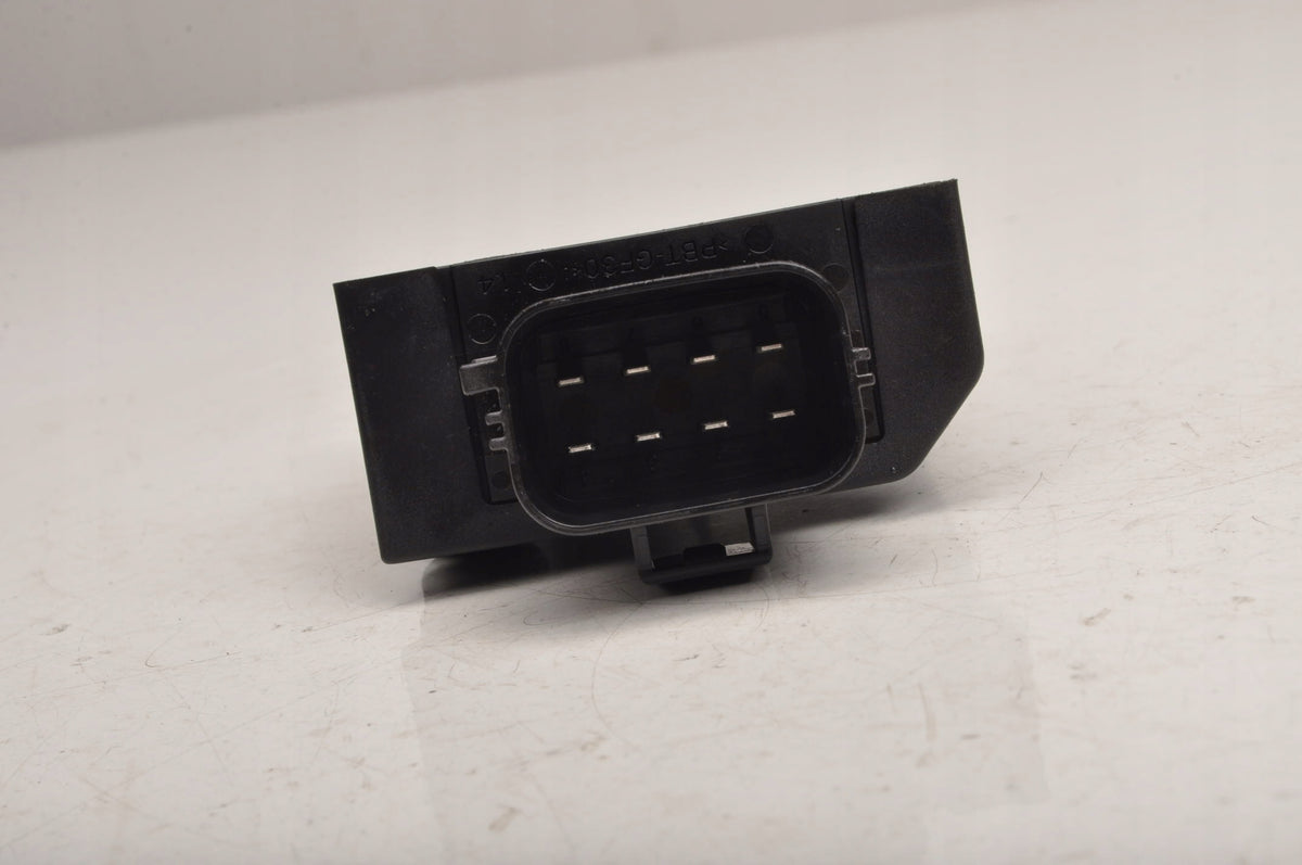 VOLVO XC60 II FUEL PUMP CONTROLLER 32203571