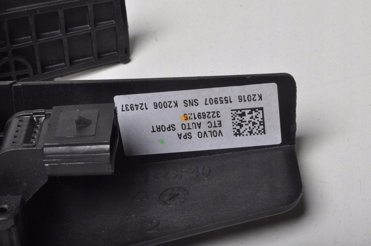 VOLVO XC60 II GAS PEDAL POTENTIOMETER 32269125