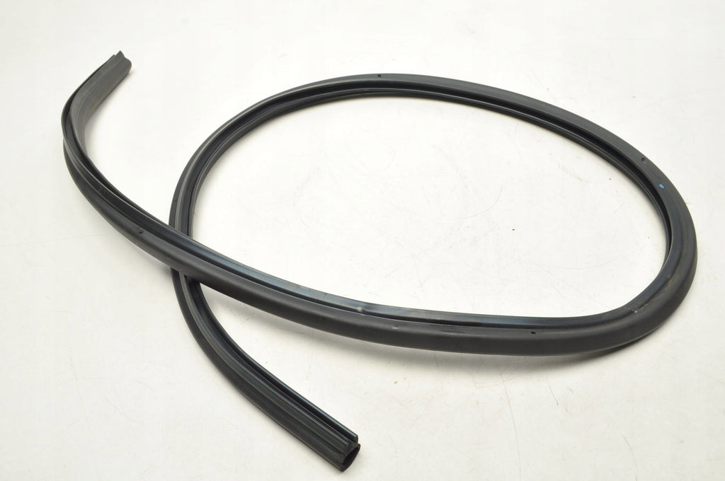 VOLVO XC60 II GASKET 7639S1XMC