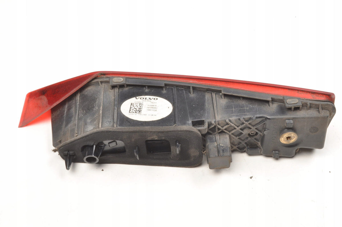 VOLVO XC60 II LAMP RIGHT REAR FLAP SUV 31446618