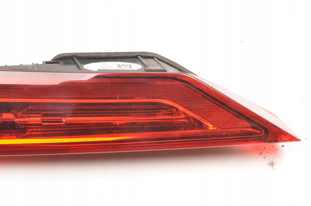 VOLVO XC60 II LAMP RIGHT REAR FLAP SUV 31446618