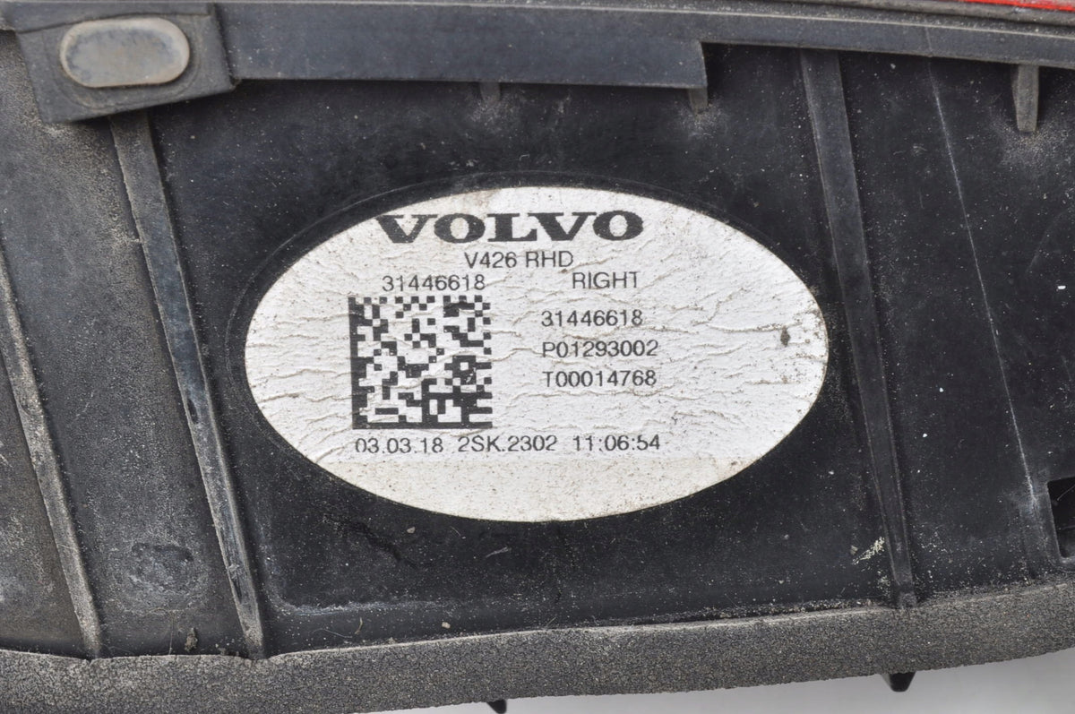VOLVO XC60 II LAMP RIGHT REAR FLAP SUV 31446618