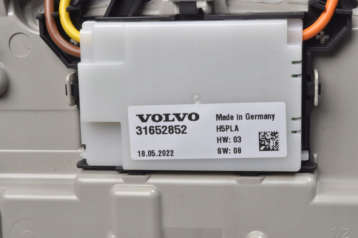VOLVO XC60 II LIGHTING INTERIOR CABIN LAMP 32366517