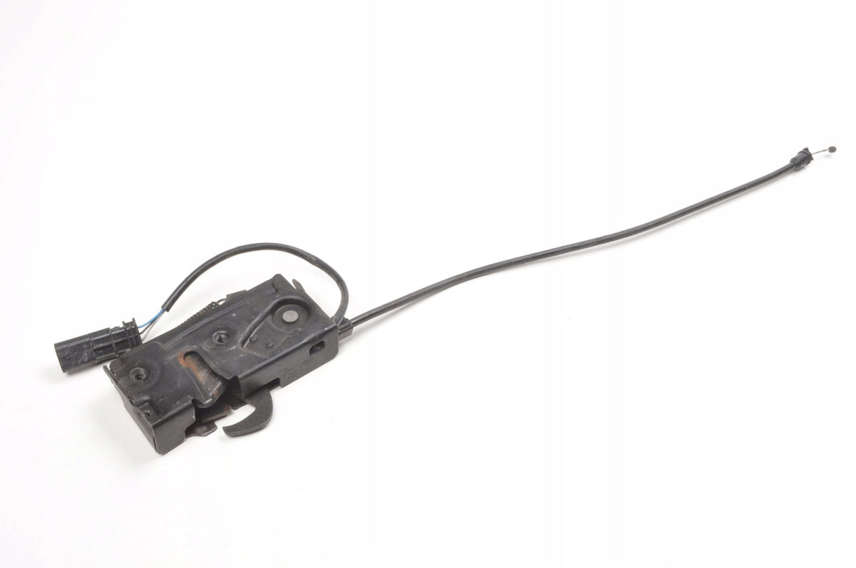 VOLVO XC60 II MASK LOCK 32226108 3 PINS