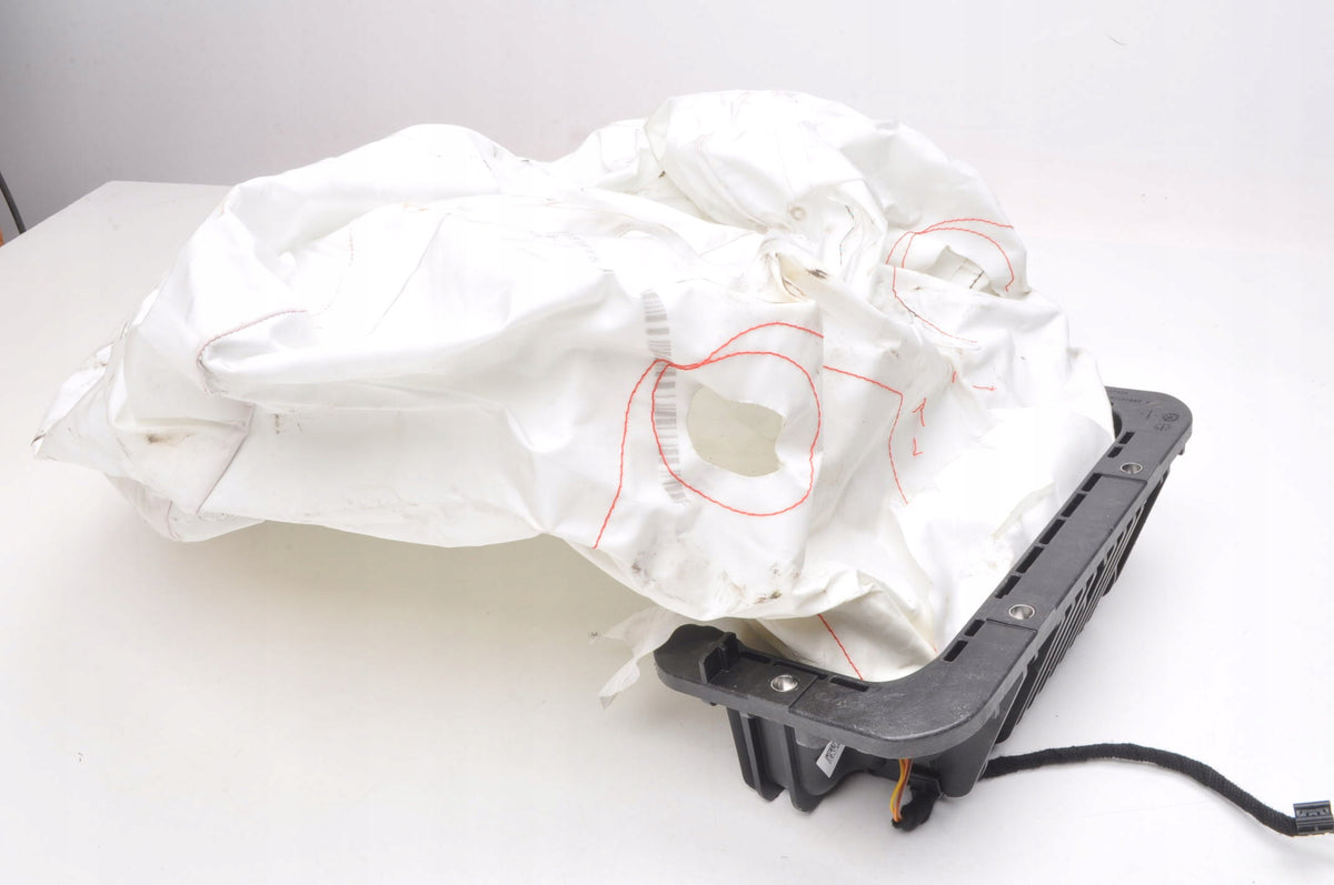VOLVO XC60 II PASSENGER AIRBAG P031436947