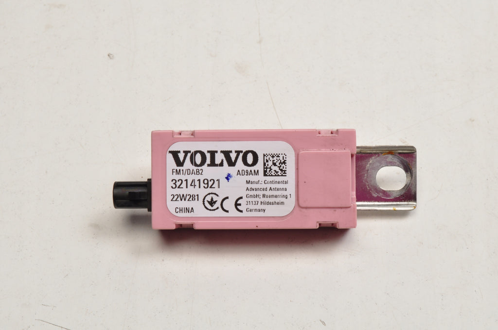 VOLVO XC60 II S90 II V90 V60 II ANTENNA AMPLIFIER 32141921