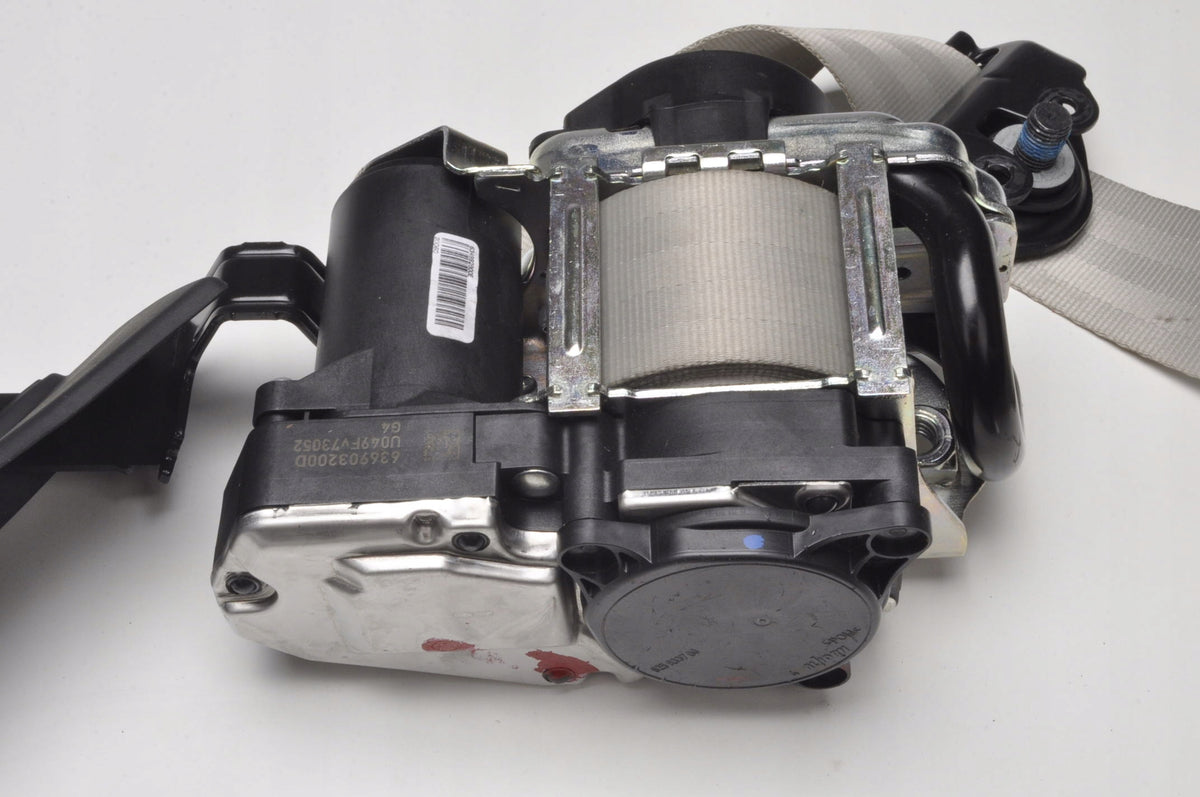 VOLVO XC60 II SEAT BELT LEFT FRONT P032239364 32239364