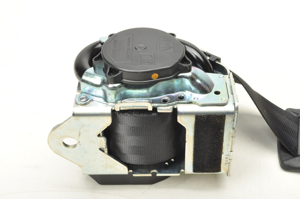 VOLVO XC60 II SEAT BELT LEFT REAR 2 ROW 2026 32455282