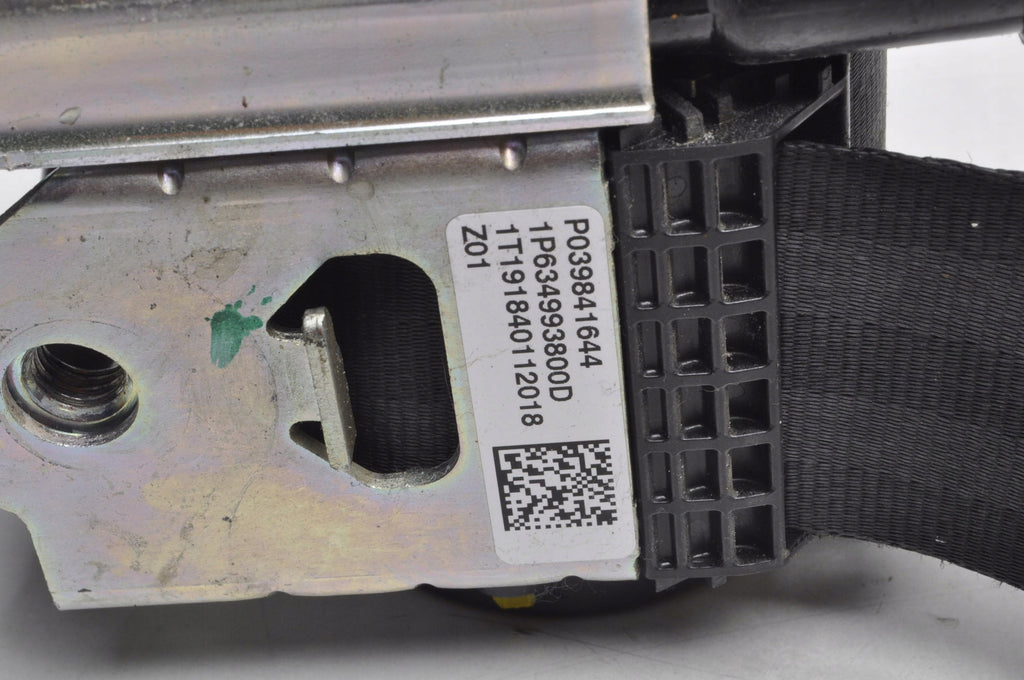 VOLVO XC60 II SEAT BELT RIGHT FRONT 39841644
