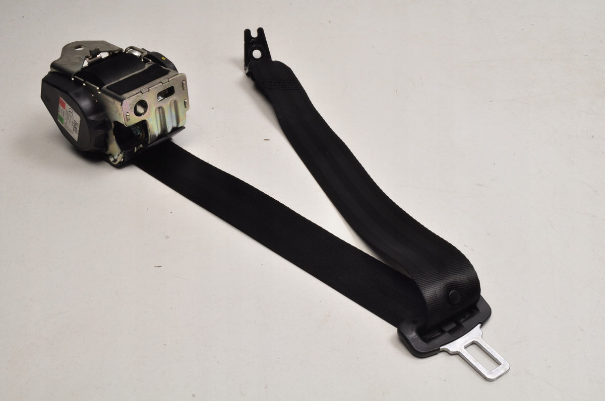 VOLVO XC60 II SEAT BELT RIGHT REAR 2 ROW 39838359
