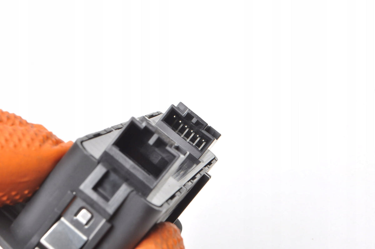 VOLVO XC60 II SEAT SETTING SWITCH PANEL 31376484
