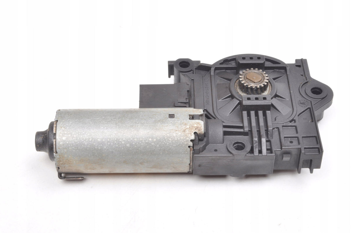 VOLVO XC60 II SUNROOF MOTOR 10028320C NRAL0011