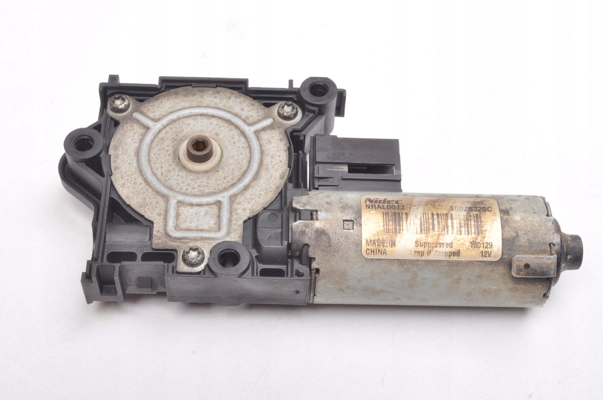 VOLVO XC60 II SUNROOF MOTOR 10028320C NRAL0011