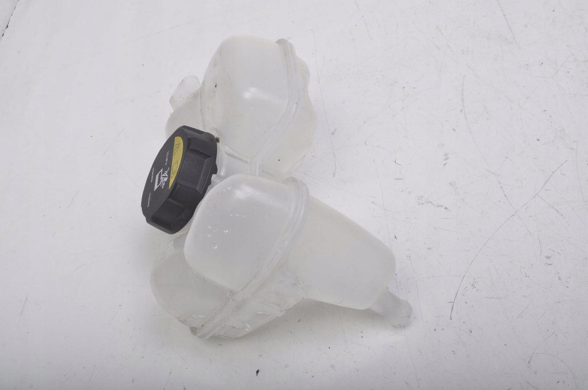VOLVO XC60 II T6 EXPANSION TANK 31686041