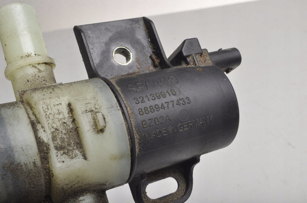 VOLVO XC60 II T6 Plug-In Hybrid FUEL VAPOUR VALVE 32139918