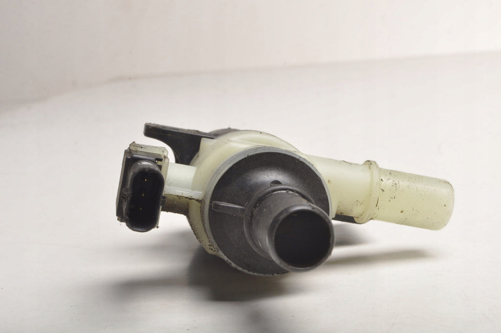 VOLVO XC60 II T6 Plug-In Hybrid FUEL VAPOUR VALVE 32139918