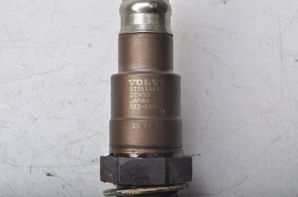 VOLVO XC60 II T6 RECHARGE OXYGEN SENSOR 32253663