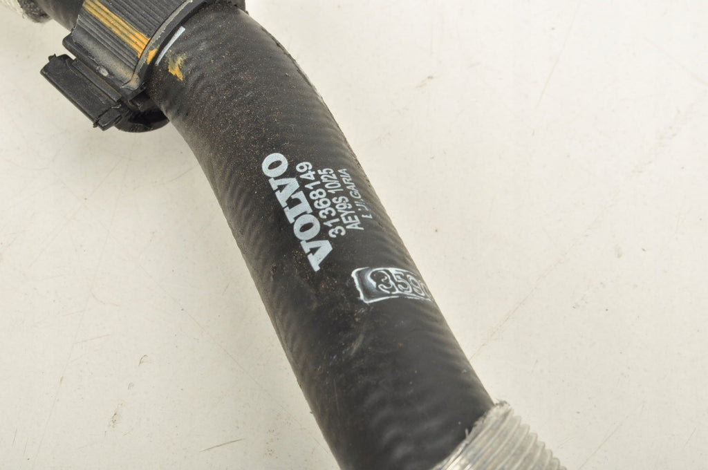 VOLVO XC60 II T6 RECHARGE PIPE WATER LINE 31368149 2026